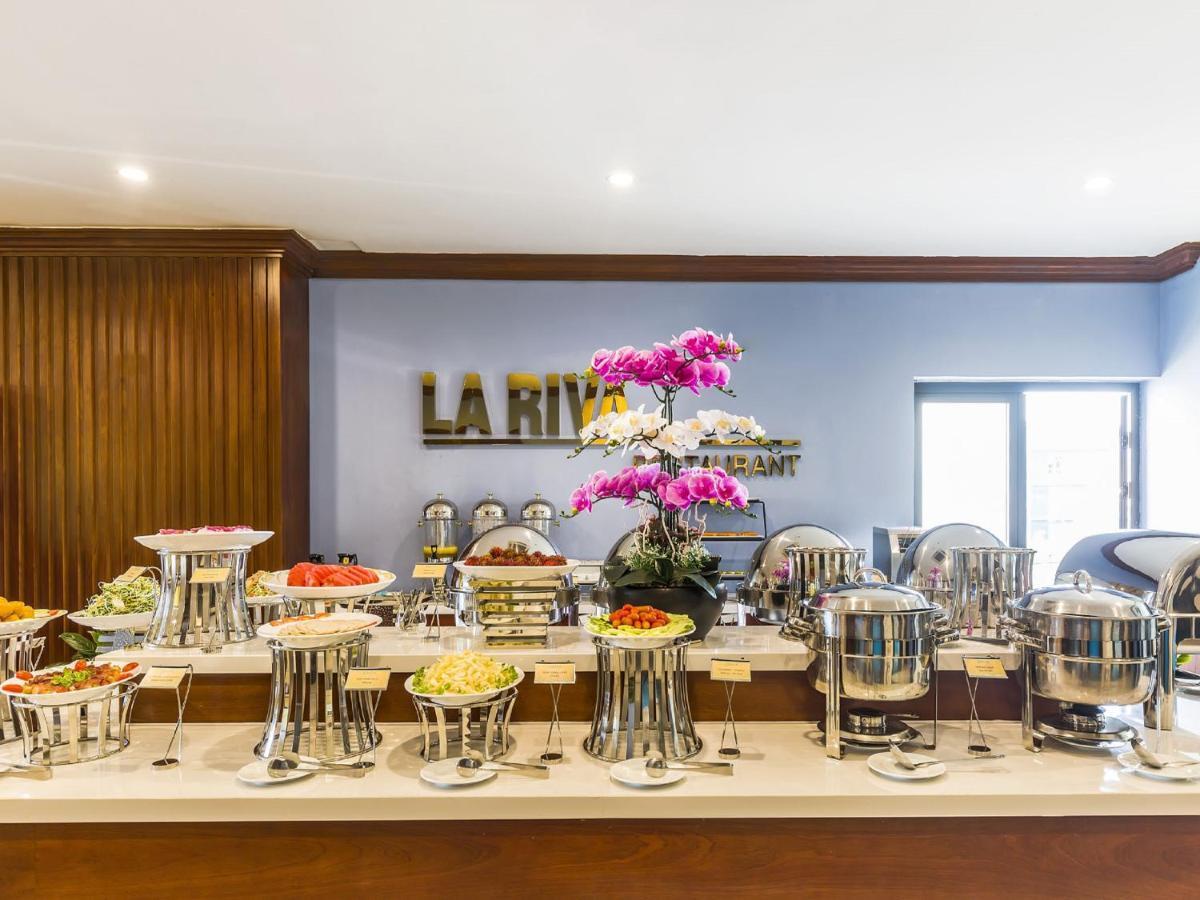 Ibiza Riverfront Da Nang Hotel Powered By Aston Екстер'єр фото