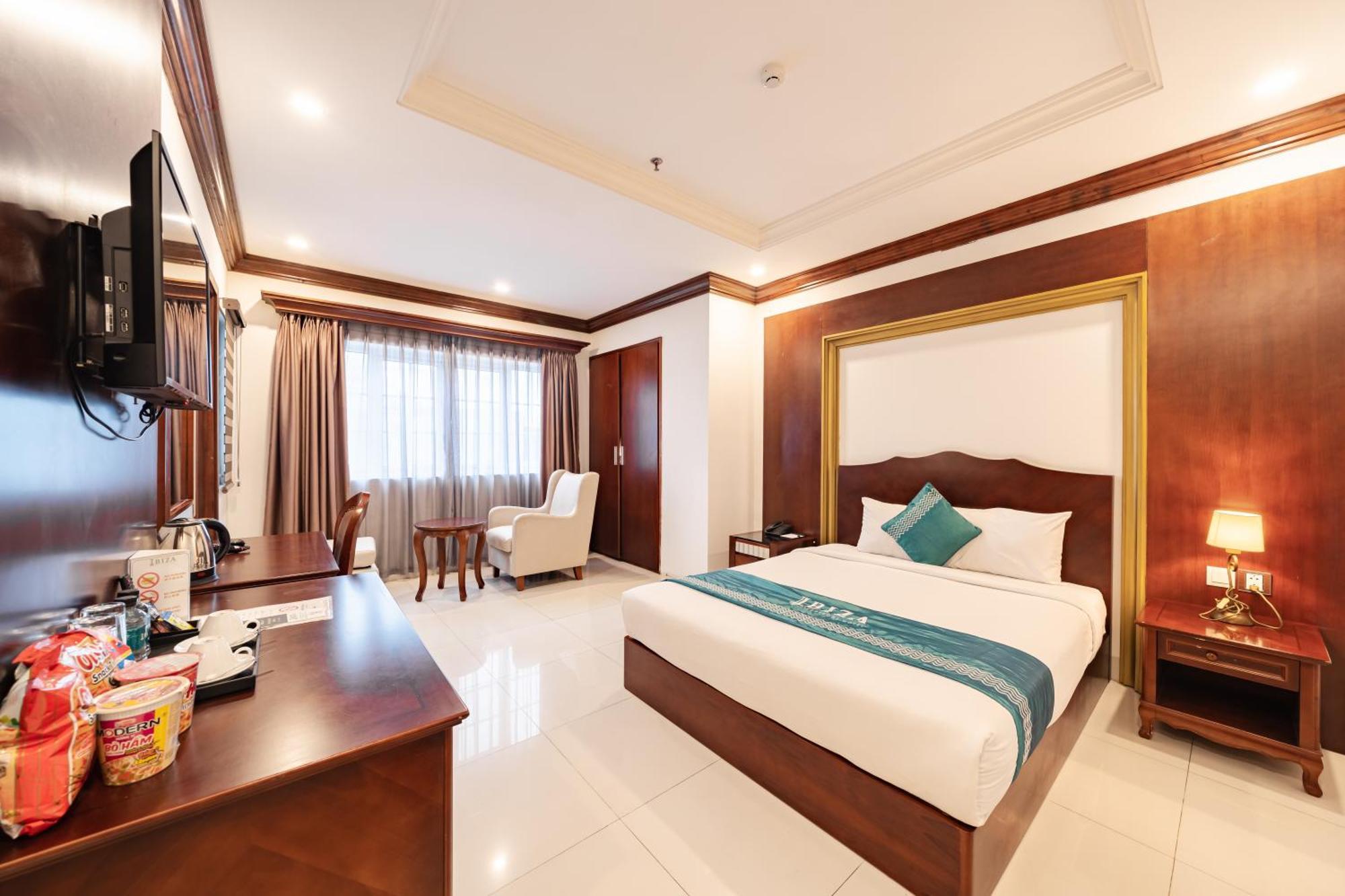Ibiza Riverfront Da Nang Hotel Powered By Aston Екстер'єр фото